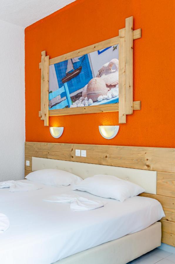 Simple Hotel Hersonissos Blue Exterior foto